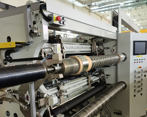 Machine de repassage à fente blanche à vitesse de travail maximale de 80 mm par minute