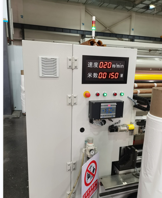 Largeur de substrat 2100 mm  Bobineuse-rebobineuse Tourelle Fendeuse-rebobineuse Fabricants de rebobineuses