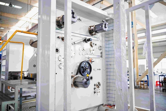 Équipement de métallisation du cuivre / de l'aluminium à vide Système de remontage des revêtements métalliques